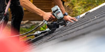 Huopakattoremontti – Kattohuovan naulaus – Eliittikatot