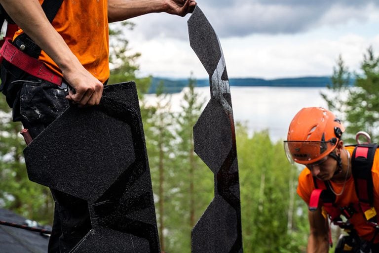 Eliittikattojen asentama huopakatto on aina huipputyötä